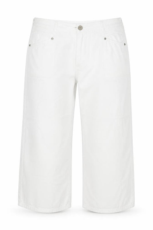 Front view of INTOWN women’s white cotton cropped jeans, size UK 38, in, 23-inch leg regular button