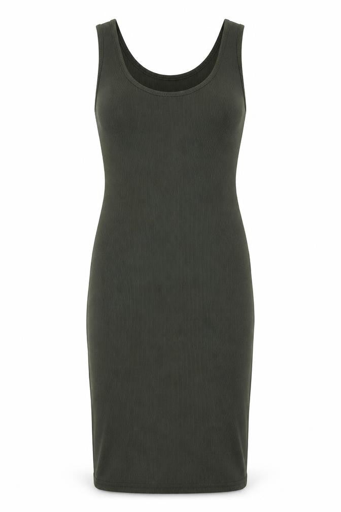 Front view of PRETTYLITTLETHING women’s green polyester bodycon, size UK 8, round neck pullover