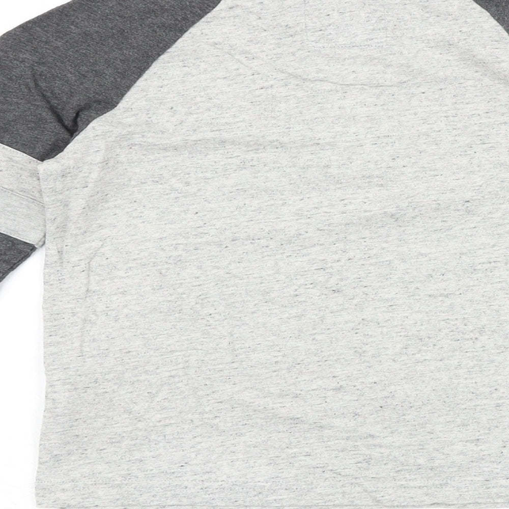 Gap Boys Grey Colourblock 100% Cotton Basic Casual Size S Round Neck Button