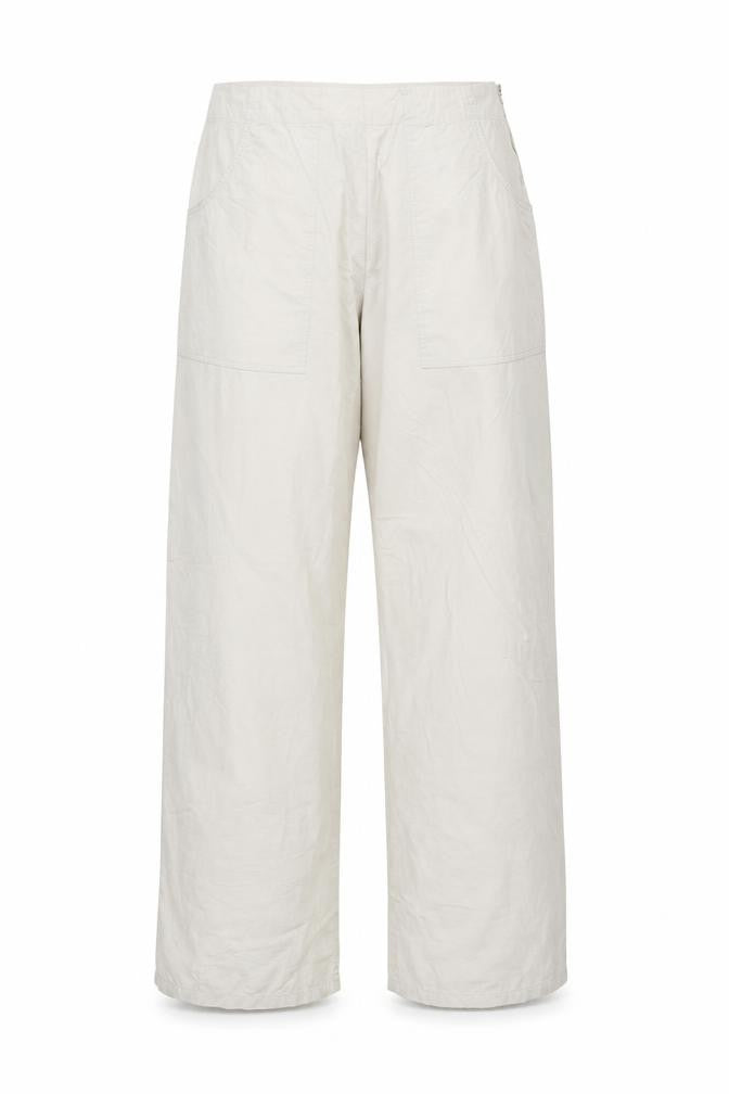 Front view of TEX men’s beige cotton trousers, size 34, in regular button - pockets