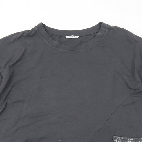 Diverse Womens Grey Cotton Basic T-Shirt Size L Round Neck - Sequin Trim