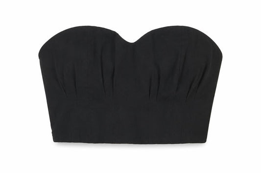Front view of Boohoo women’s black polyester cropped tank, size UK 12, sweetheart