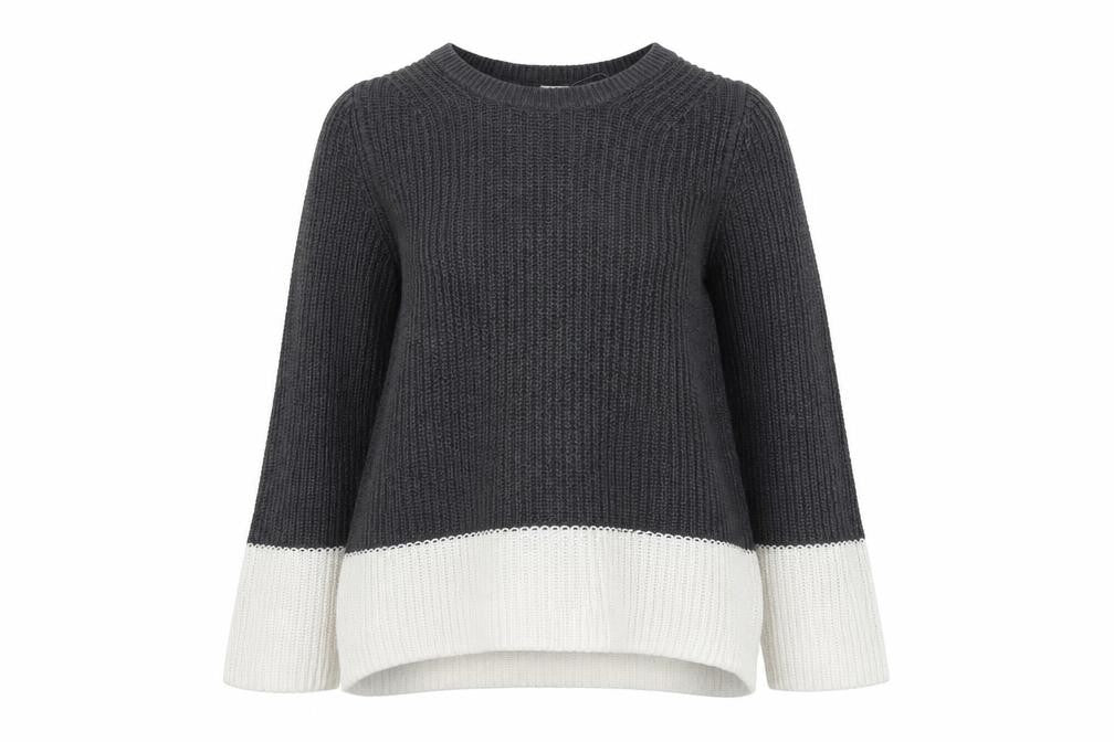 Front view of Gap women’s grey round neck cotton jumper, size XS