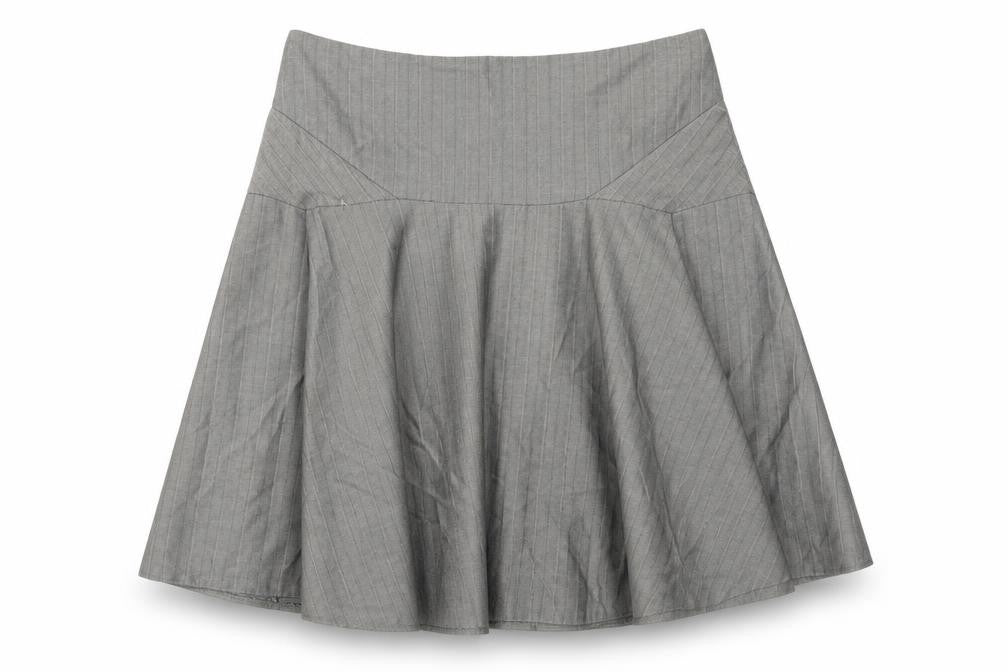 Front view of Warehouse women’s grey geometric polyester swing skirt, size UK 12, zip