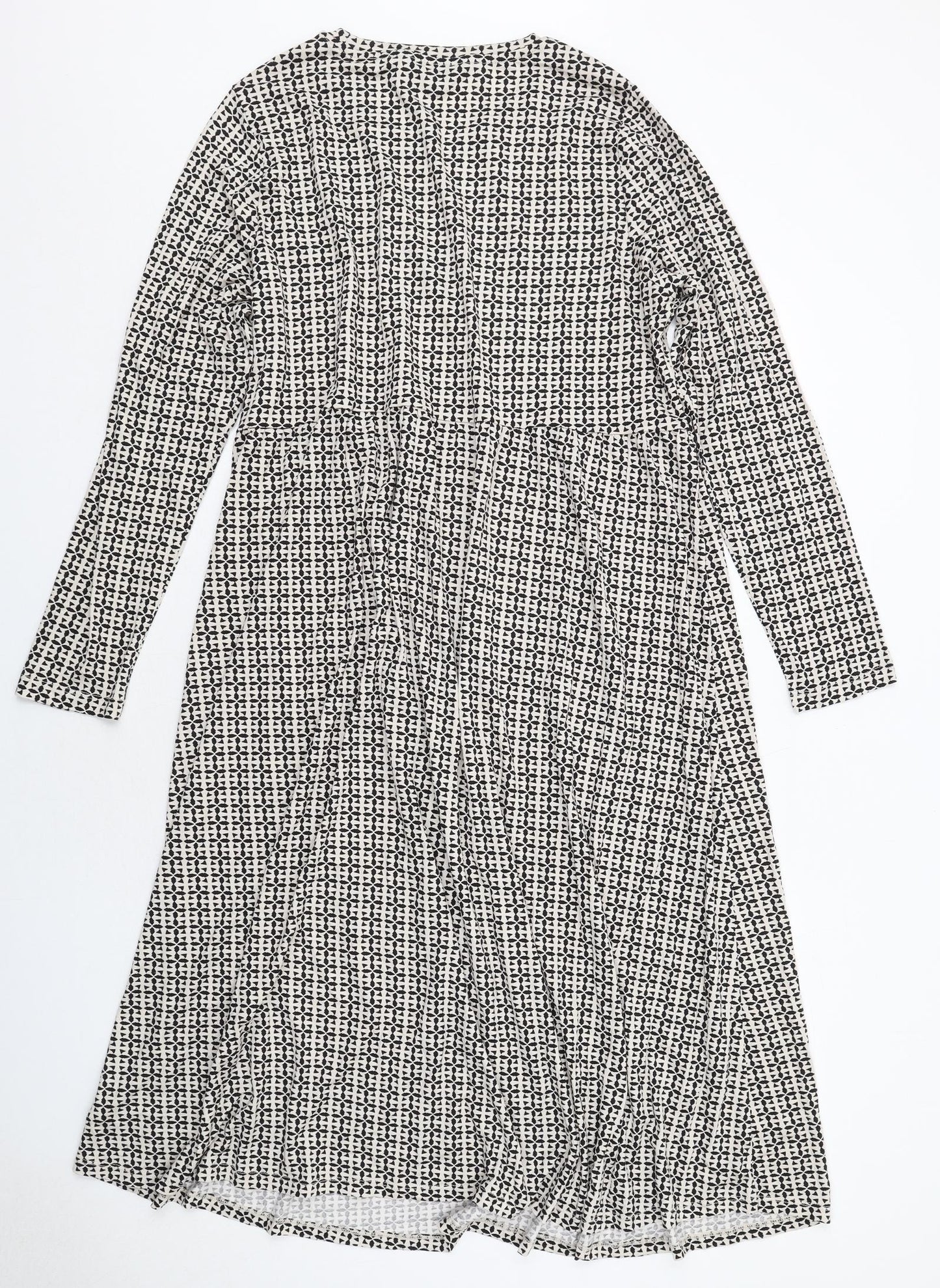 Marks and Spencer Womens Ivory Geometric Viscose Trapeze & Swing Size 20 Round Neck Pullover