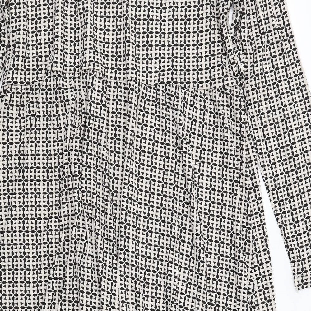 Marks and Spencer Womens Ivory Geometric Viscose Trapeze & Swing Size 20 Round Neck Pullover