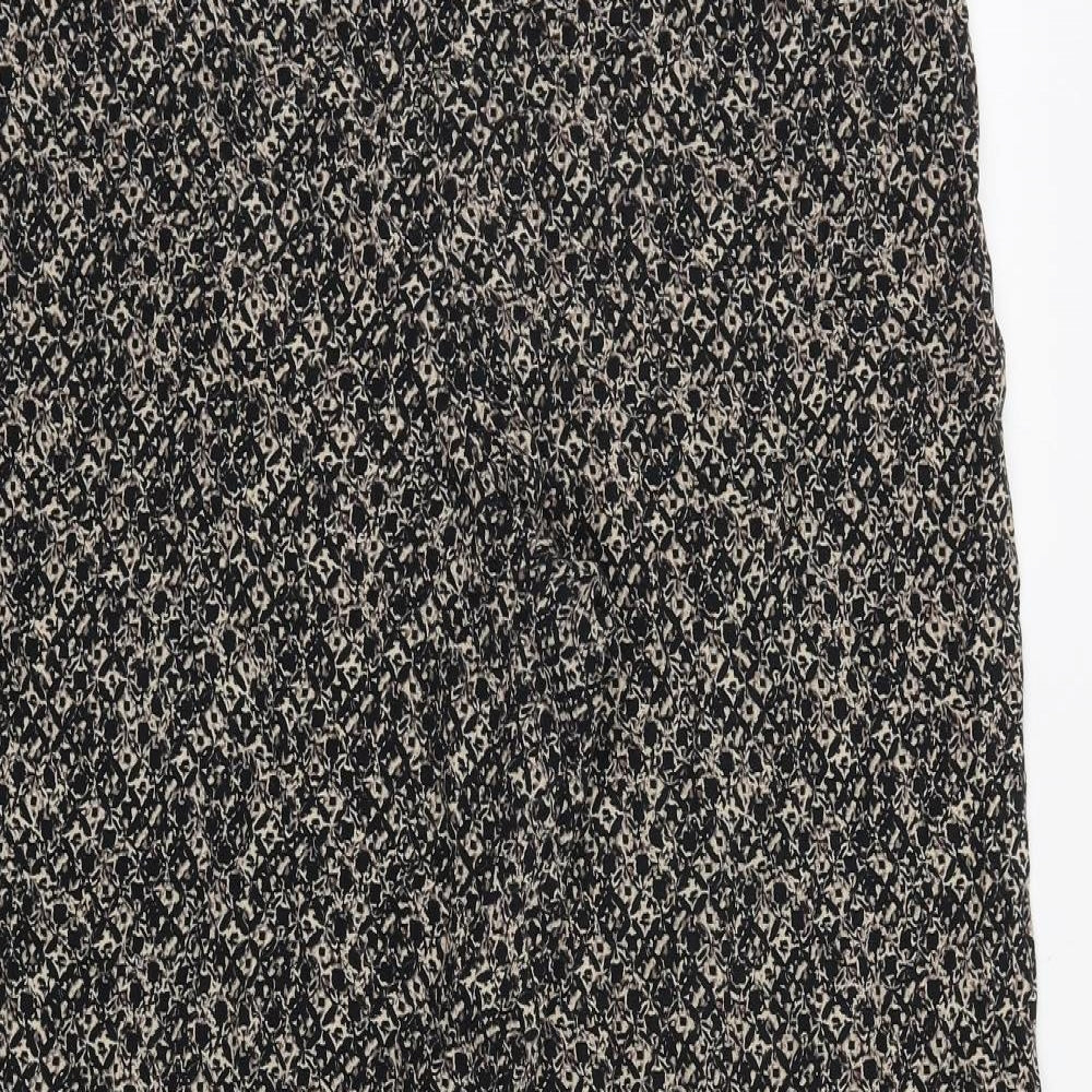 Marks and Spencer Womens Black Geometric Viscose Trousers Size 18 Regular