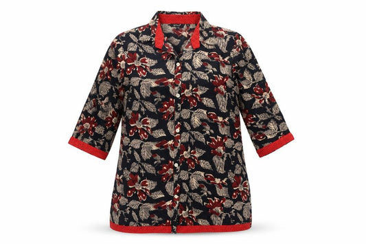 Front view of Globus women’s black floral cotton basic button-up, size M, collared