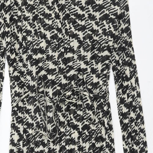 Marks and Spencer Womens Black Geometric Polyester Shift Size 16 Mock Neck Pullover