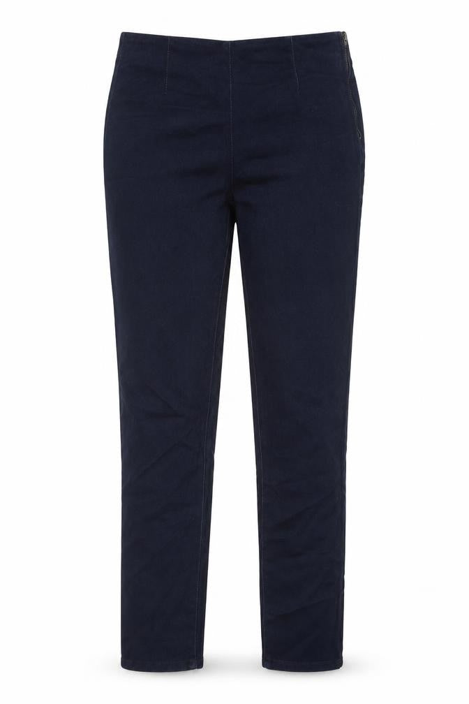 Front view of Oasis women’s blue cotton skinny jeans, size UK 8, regular zip