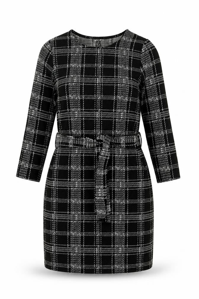 Front view of New Look women’s black geometric polyester shift, size UK 8, round neck pullover