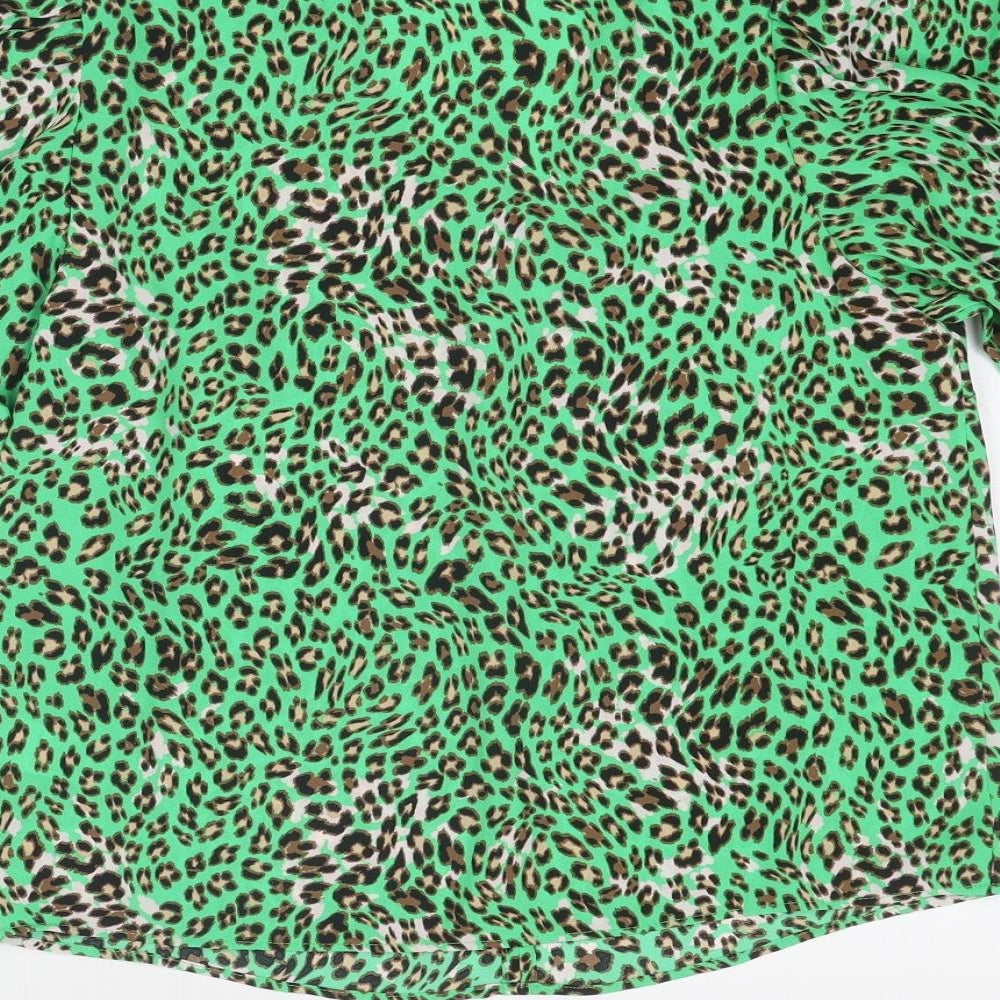 Marks and Spencer Womens Green Animal Print Polyester Basic Blouse Size 10 V-Neck - Puff Sleeve Leo
