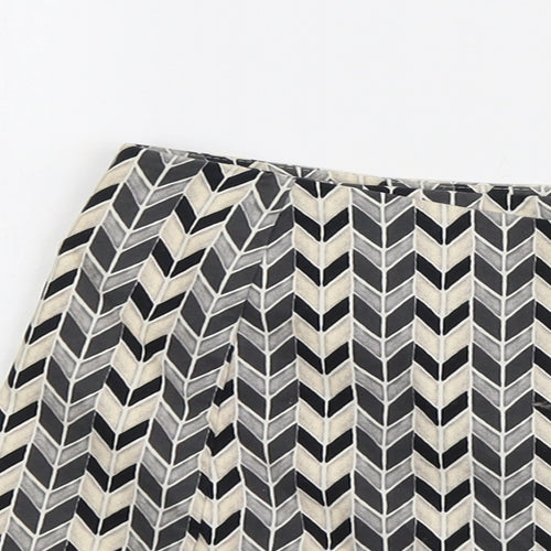 Topshop Womens Beige Geometric Cotton Hot Pants Shorts Size 12 L3 in Regular Zip