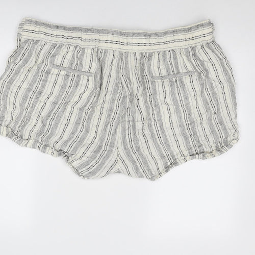 Marks and Spencer Womens Ivory Striped Linen Basic Shorts Size 24 Regular Zip