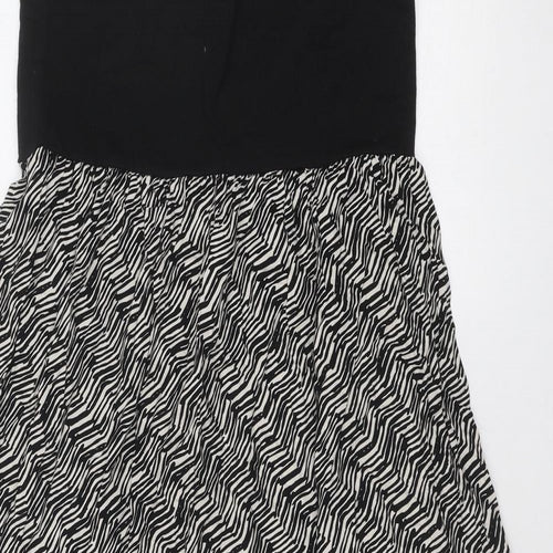 mamas & papas Womens Black Geometric Viscose Trapeze & Swing Size 6 Off the Shoulder Pullover