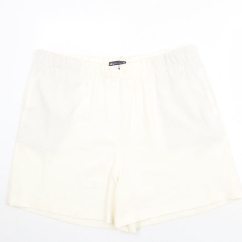 Marks and Spencer Womens Ivory Polyester Basic Shorts Size 20 Regular Pull On