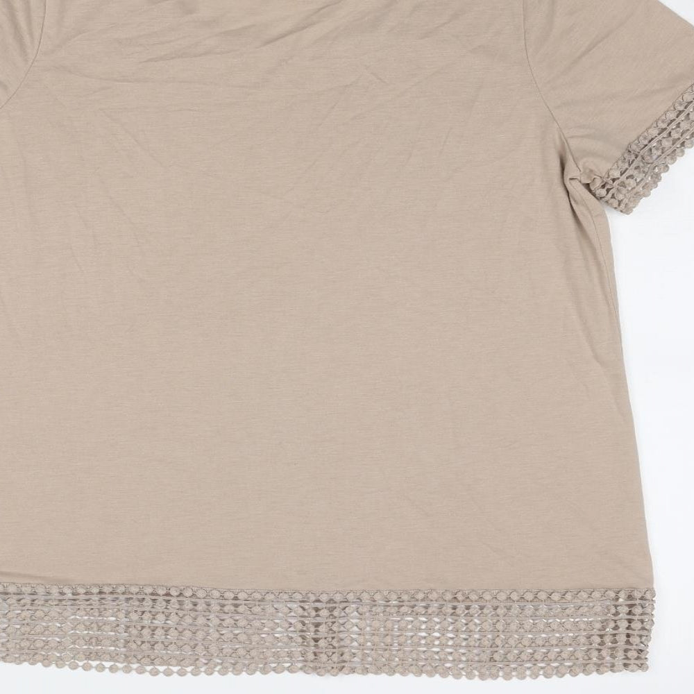 Bonmarché Womens Beige Polyester Basic T-Shirt Size 18 Boat Neck - Crochet Trim