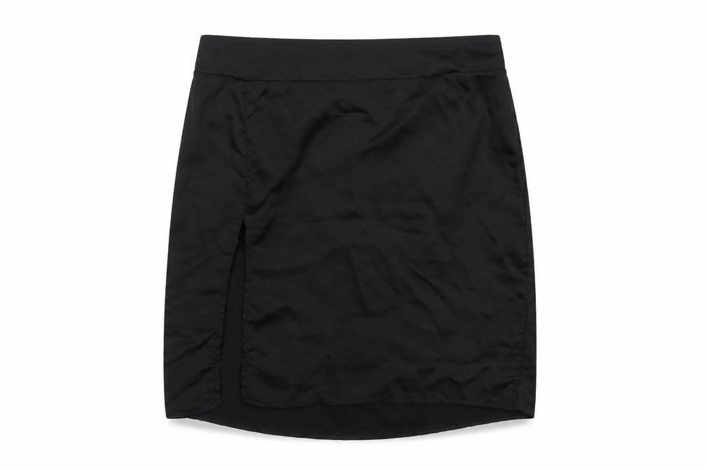 Front view of Boohoo women’s black polyester a-line skirt, size UK 8