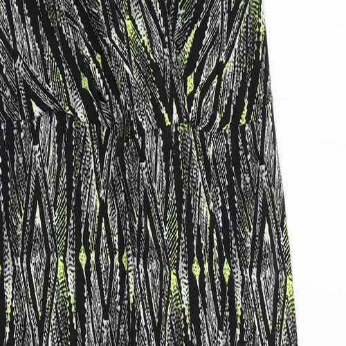 Wallis Womens Black Geometric Viscose A-Line Size 16 V-Neck Pullover