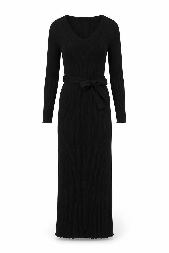 Front view of PRETTYLITTLETHING women’s black acrylic bodycon, size S, round neck pullover