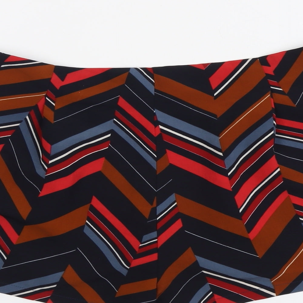Missguided Womens Multicoloured Geometric Polyester Basic Shorts Size 12 L3 in Regular Zip
