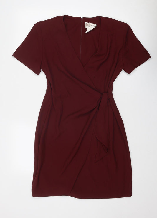 Front view of Braemar women’s red polyester shift, size UK 8, v-neck zip