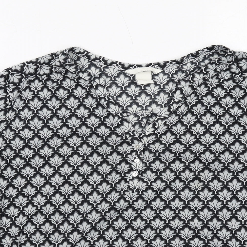 H&M Womens Grey Geometric Polyester Basic Blouse Size S V-Neck