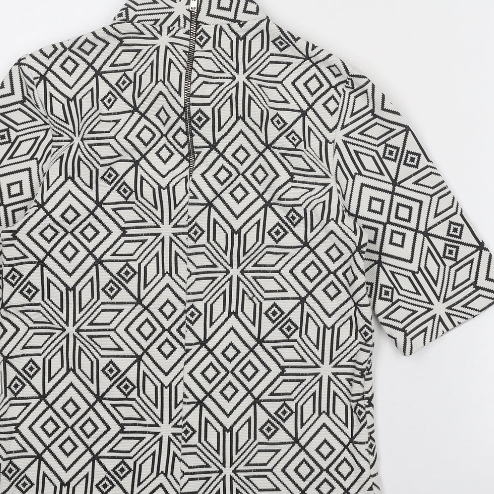 H&M Womens White Geometric Cotton Basic T-Shirt Size 4 High Neck