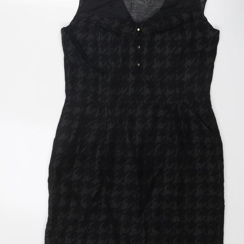 N.W. 3 Womens Black Geometric Wool Shift Size 12 V-Neck Zip