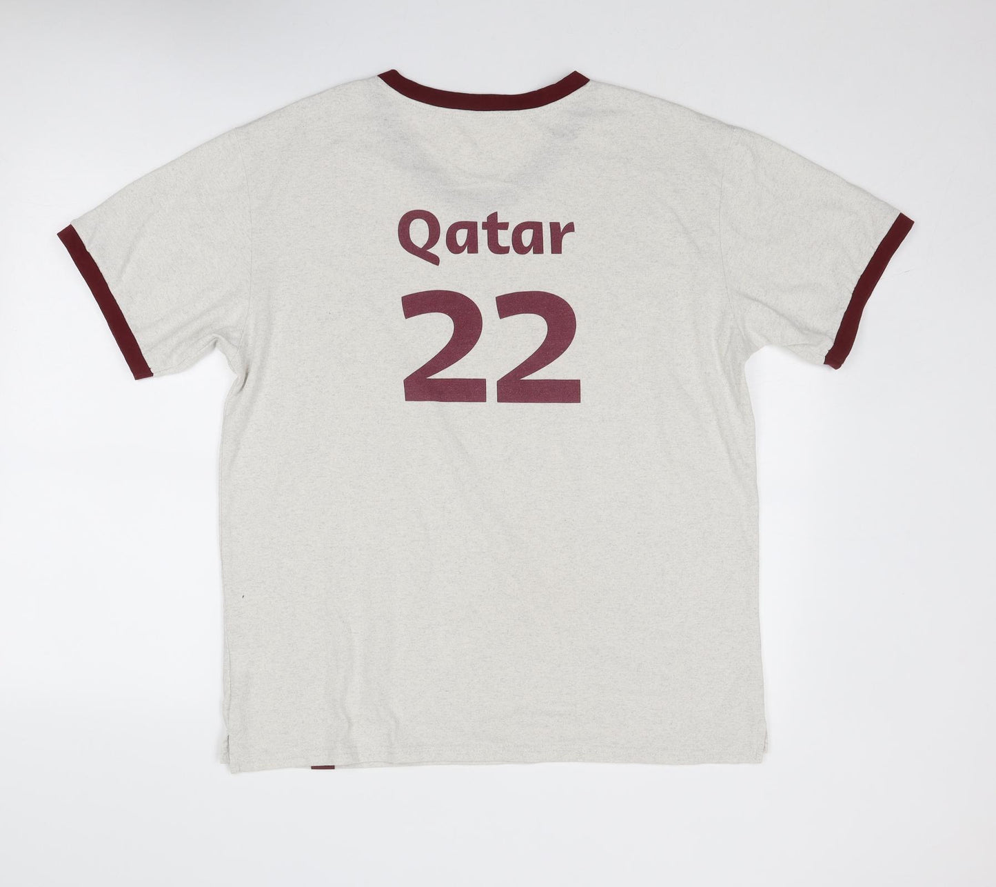 FIFA Mens Beige Polyester T-Shirt Size M V-Neck - Qatar Airways Fifa World Cup 2022