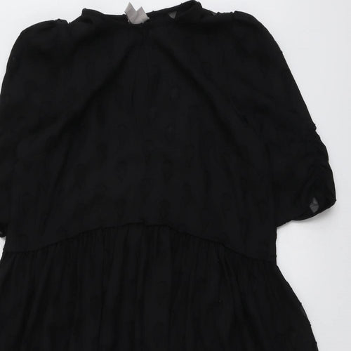 H&M Womens Black Geometric Polyester Trapeze & Swing Size 6 Round Neck Button
