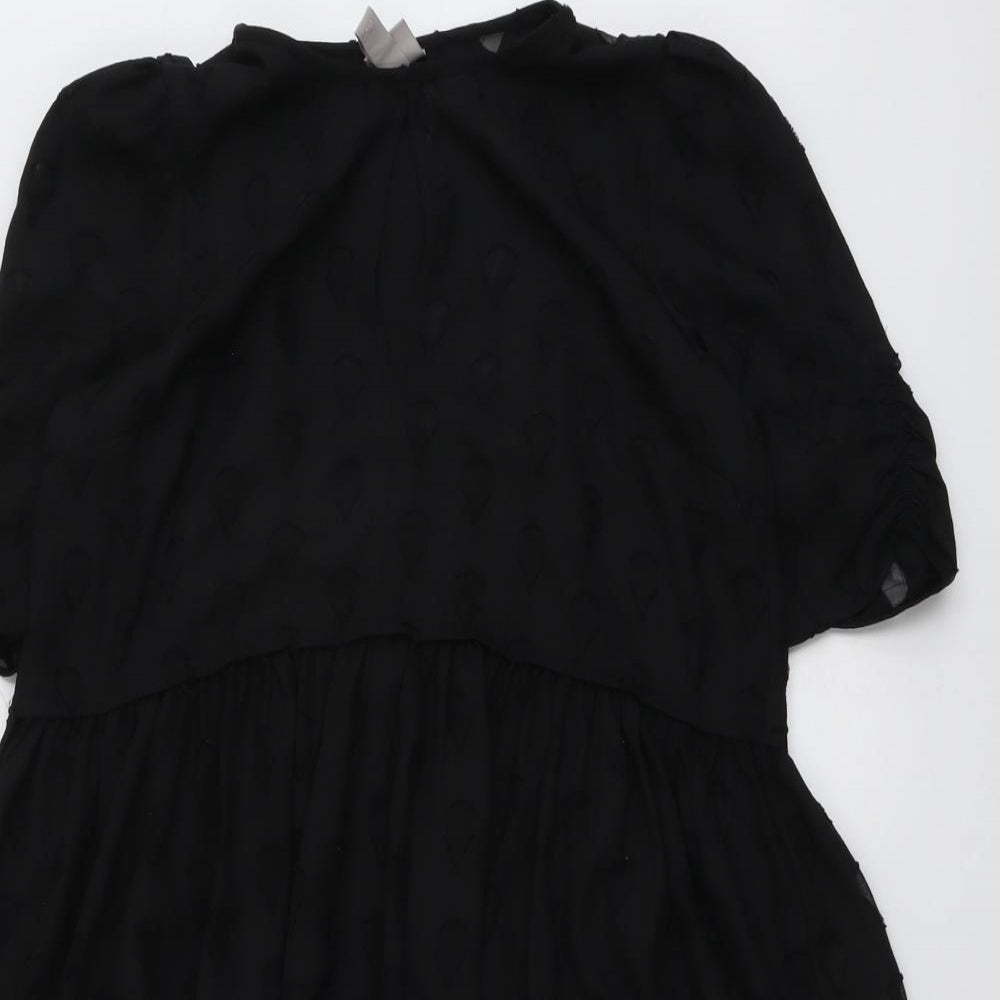 H&M Womens Black Geometric Polyester Trapeze & Swing Size 6 Round Neck Button