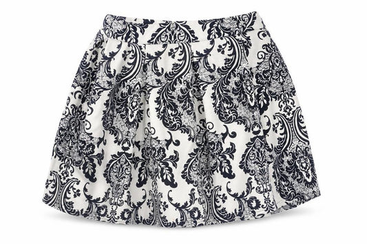 Front view of Boohoo women’s white geometric polyester tulip skirt, size UK 8