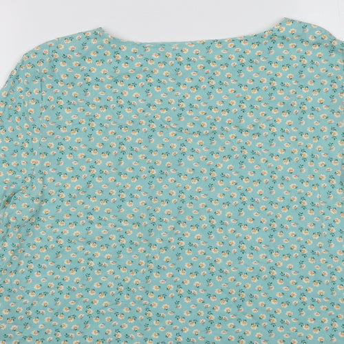 Marks and Spencer Womens Green Floral Viscose Basic T-Shirt Size 14 Round Neck