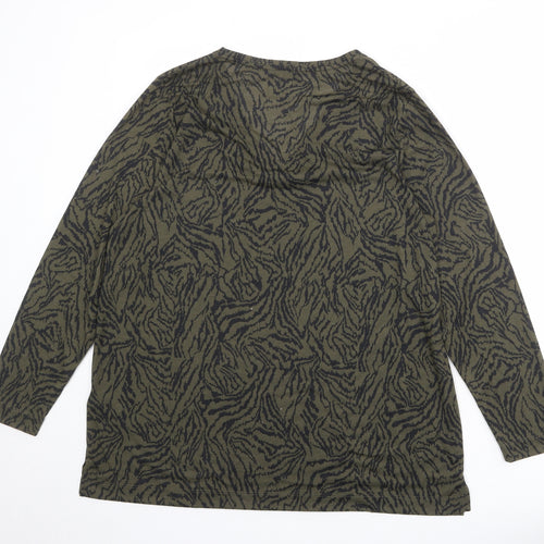 Marks and Spencer Womens Green Geometric Polyester Basic T-Shirt Size 16 V-Neck