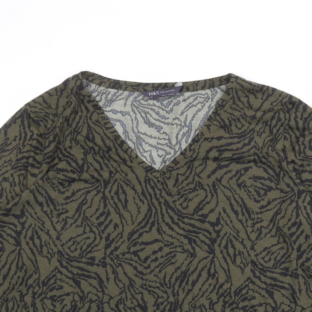 Marks and Spencer Womens Green Geometric Polyester Basic T-Shirt Size 16 V-Neck
