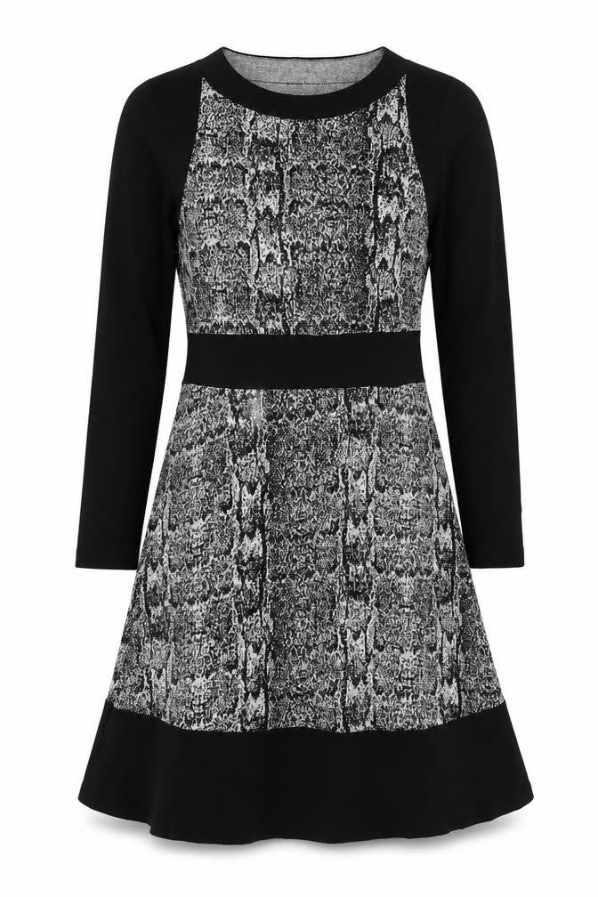 Front view of Skopes women’s black animal print polyester a-line, size UK 12, round neck pullover - snakeskin pattern