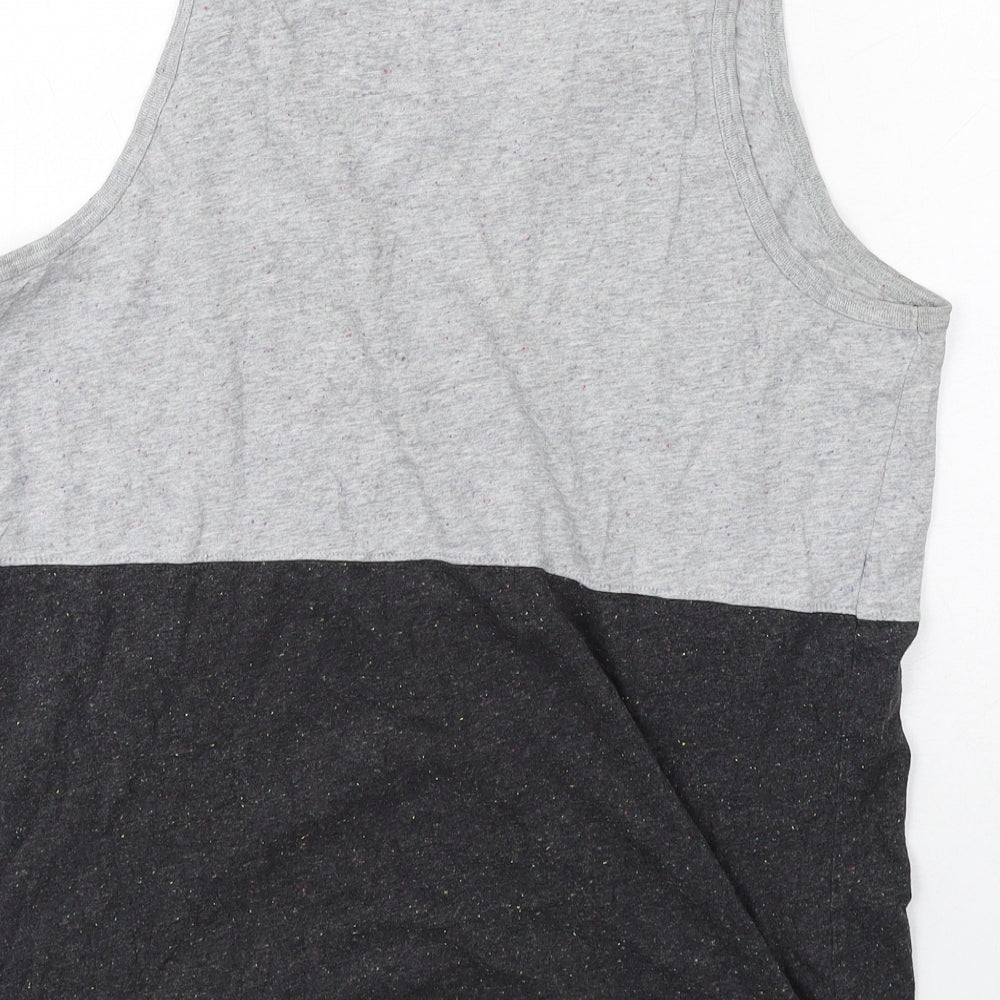 Gap Mens Grey Cotton T-Shirt Size M Round Neck