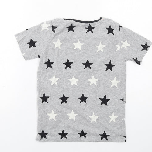 Marks and Spencer Boys Grey Geometric Cotton Basic T-Shirt Size 9-10 Years Crew Neck Pullover - Star Print