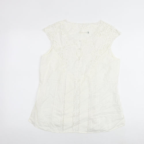 Lakeland Womens White Polyester Basic Blouse Size 14 Round Neck