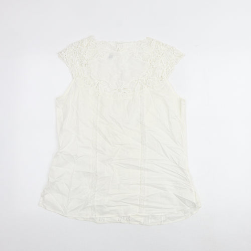 Lakeland Womens White Polyester Basic Blouse Size 14 Round Neck