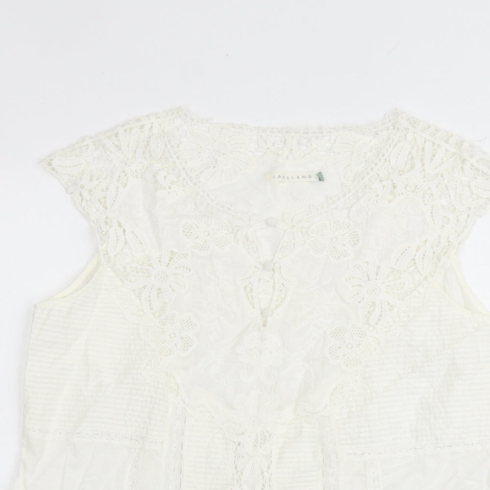 Lakeland Womens White Polyester Basic Blouse Size 14 Round Neck