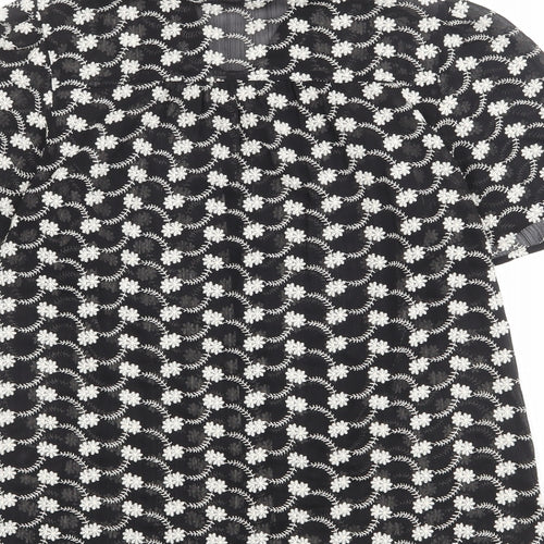 Marks and Spencer Womens Black Floral Polyester Basic Button-Up Size 8 Collared