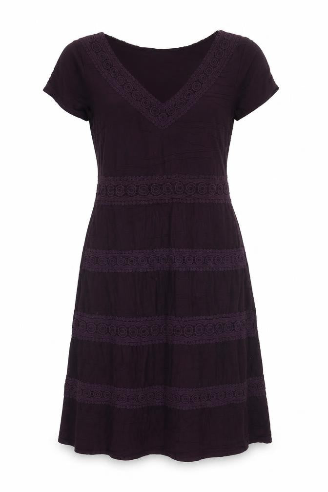 Front view of RJR.John Rocha women’s purple polyester trapeze & swing, size UK 12, v-neck pullover