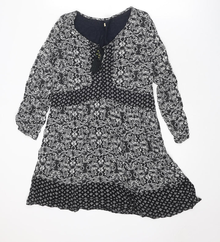 Hollister Womens Black Geometric Viscose A-Line Size M V-Neck Tie