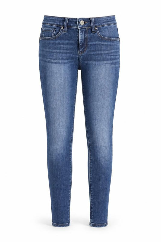 Front view of William Rast women’s blue cotton skinny jeans, size UK 24, in regular zip