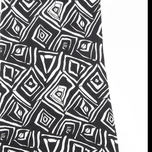 Massana Womens Black Geometric Viscose A-Line Size M V-Neck Pullover