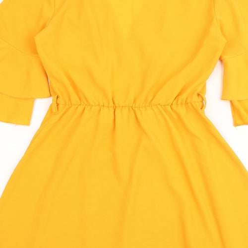 Boohoo Womens Yellow Polyester A-Line Size 8 V-Neck Pullover
