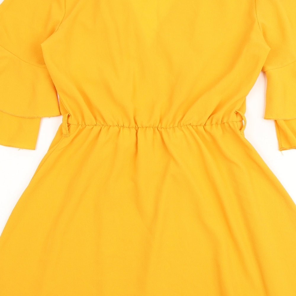 Boohoo Womens Yellow Polyester A-Line Size 8 V-Neck Pullover