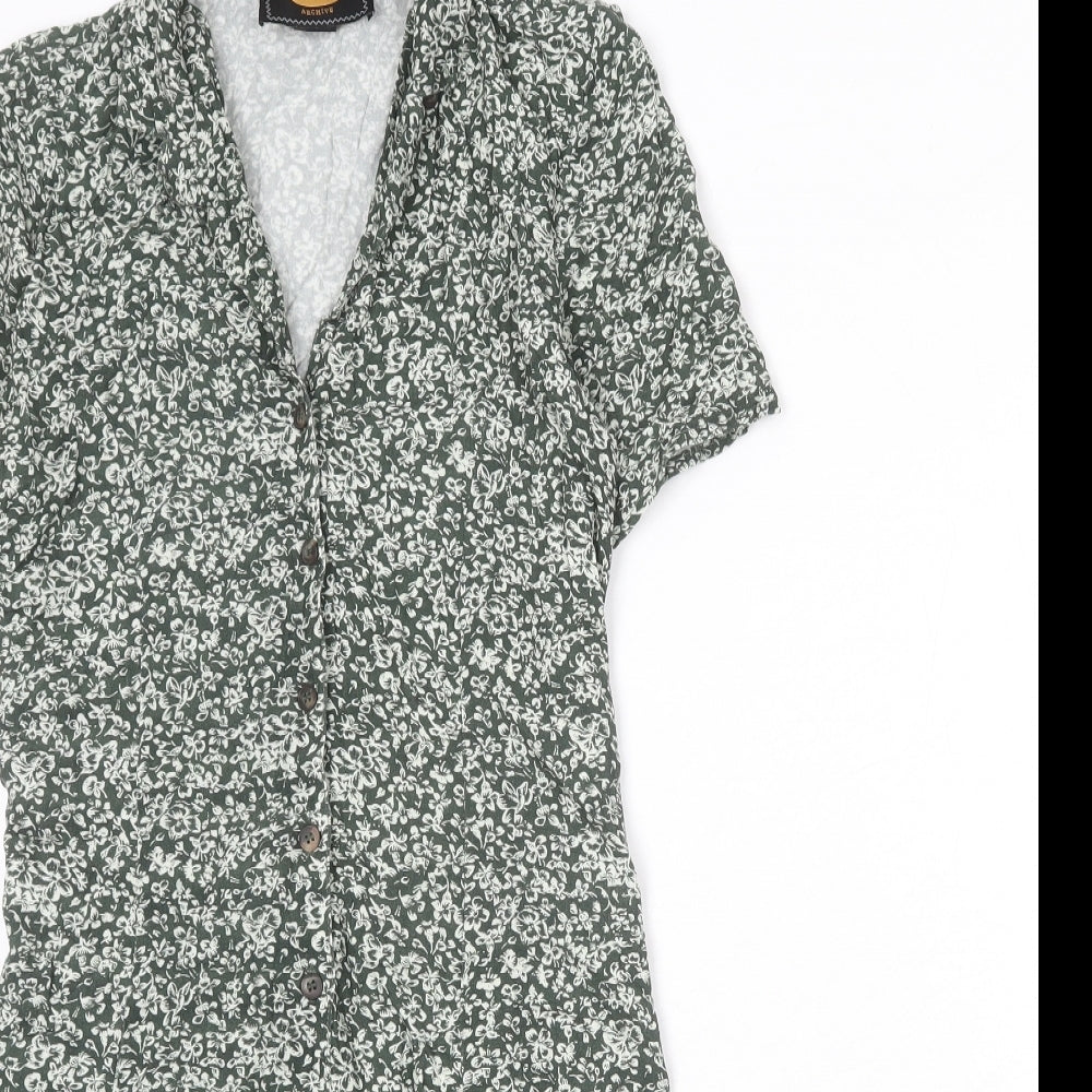 Urban Outfitters Womens Green Floral Viscose Sheath Size XS Collared Button
